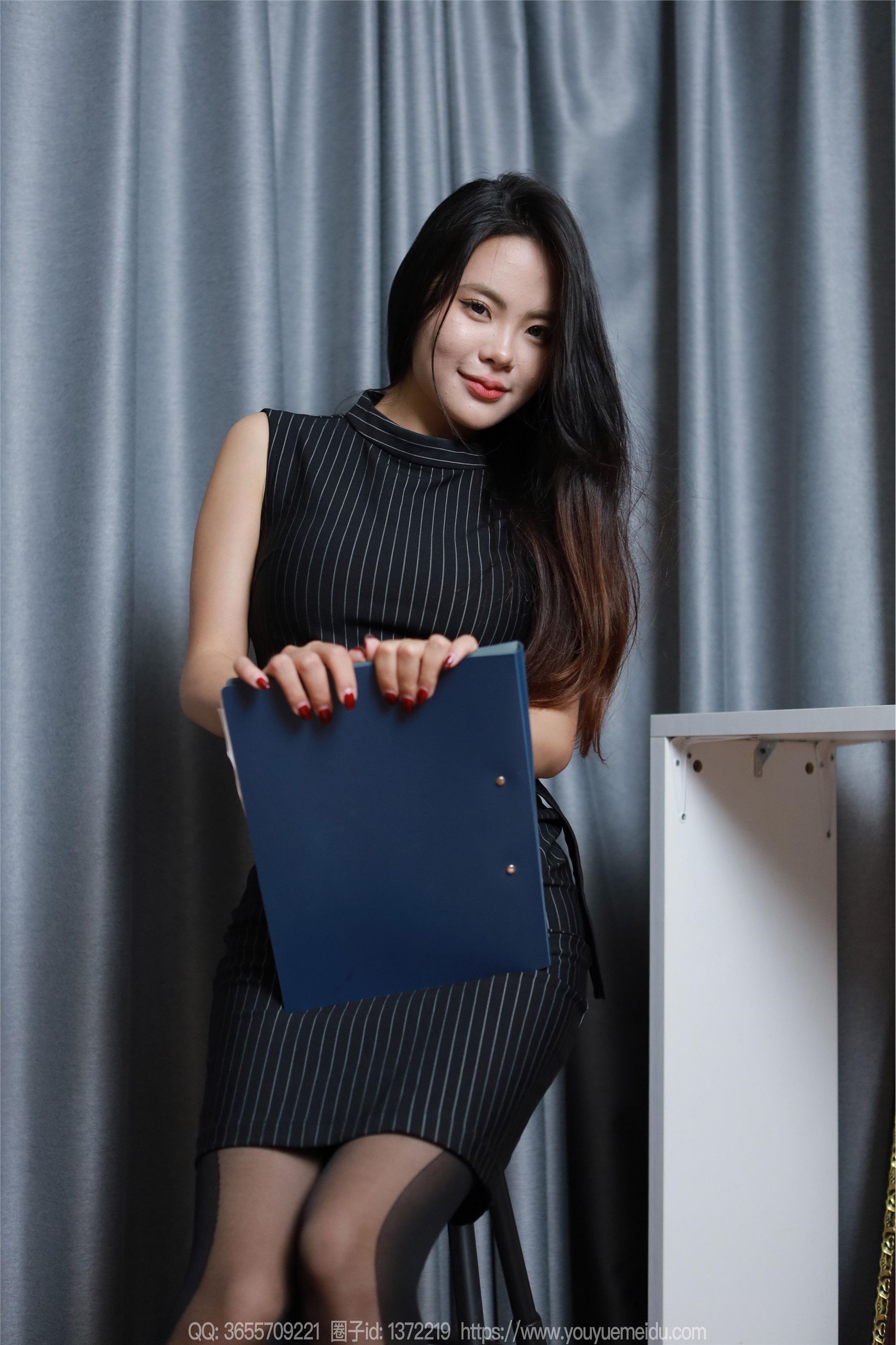 IESS异思趣向  2024.05.15 丝享家 1742 兔兔《火辣女秘》